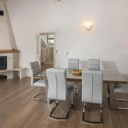 Σπίτι διακοπών Cozy In With Wifi *